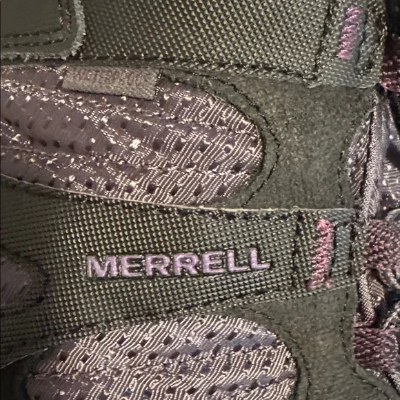 Merrell Black and Purple Outdoor boots - Picture 2 of 10